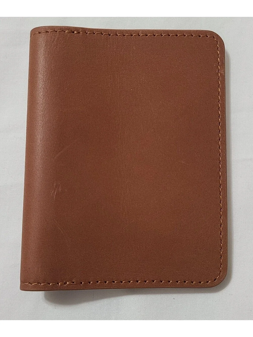 Ridge bifold leather